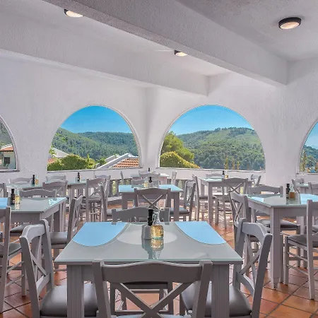 Adrina 4* Panormos (Skopelos)