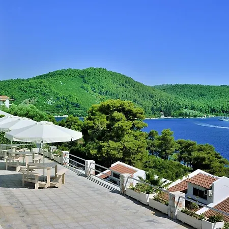 Resort Adrina 4*