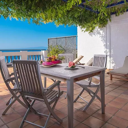 Üdülőközpont Adrina Panormos (Skopelos)
