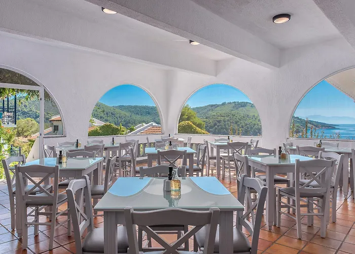 Adrina 4* Panormos (Skopelos)